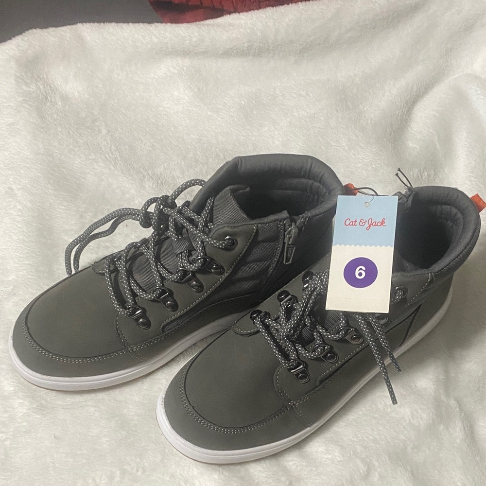 Cat & Jack Gray Kids Rain & Snow Boots